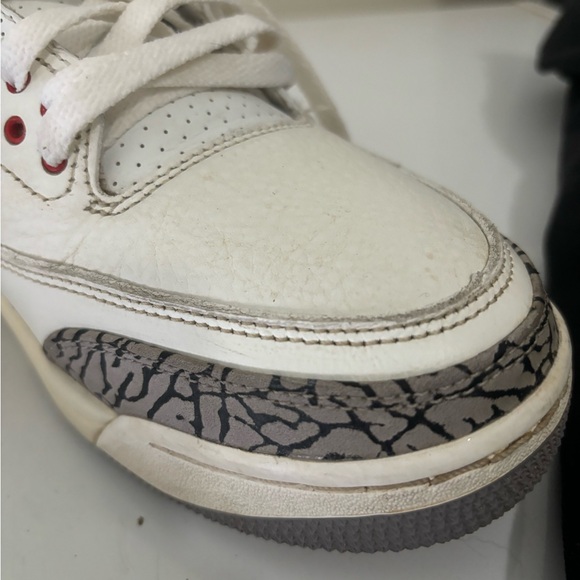 Jordan 3 cement reimagined - Picture 3 of 10